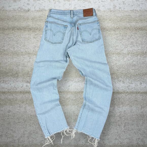 Levi's Denim - Vintage Y2K Levis Jeans 501 26x28 Regular Straight Leg Fit Light Wash Button Fly
